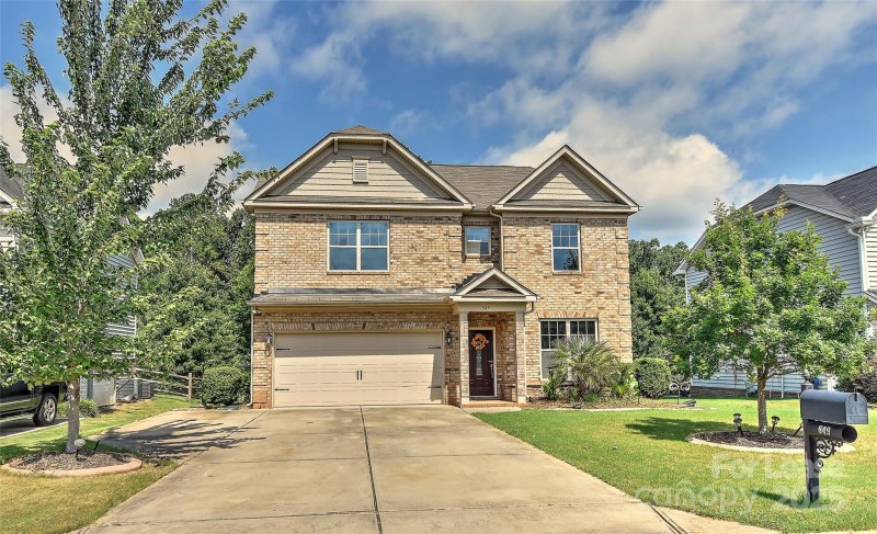 Property image 2 at 549 Daventry Court, Clover, SC 29710