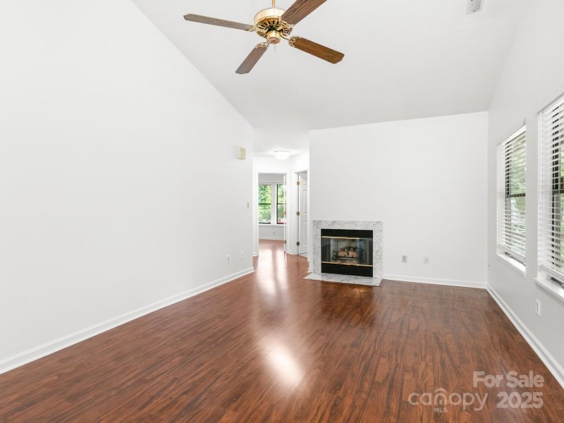 Property image 4 at 111 Cimarron Drive, Asheville, NC 28803