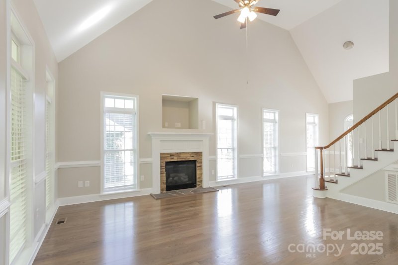 Property image 5 of 7837 Tottenham Drive in Fenton Dell, Harrisburg, NC 28075