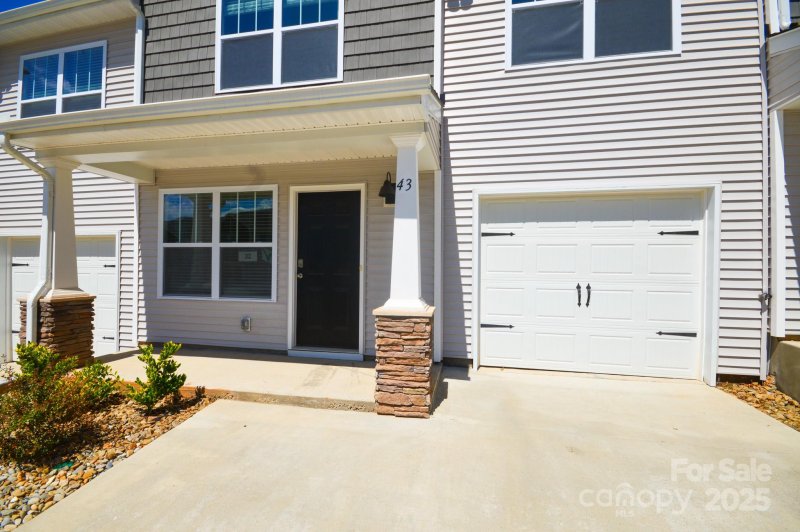 Property image 4 at 43 Cain Hollow Way, Asheville, NC 28806