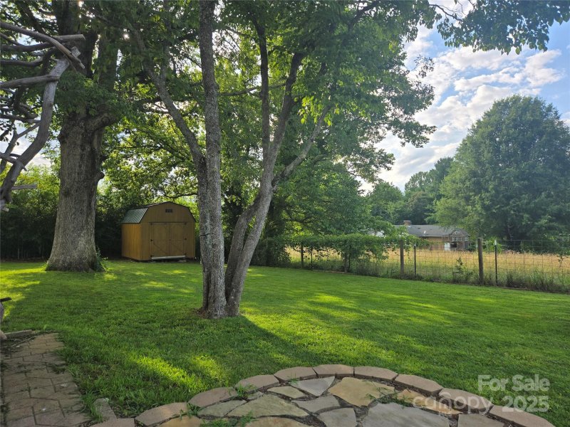 Property image 4 at 310 E Walker Street Extension, East Flat Rock, NC 28726