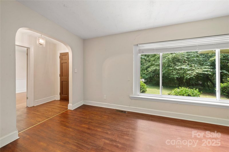 Property image 3 at 7010 Monroe Road, Charlotte, NC 28212