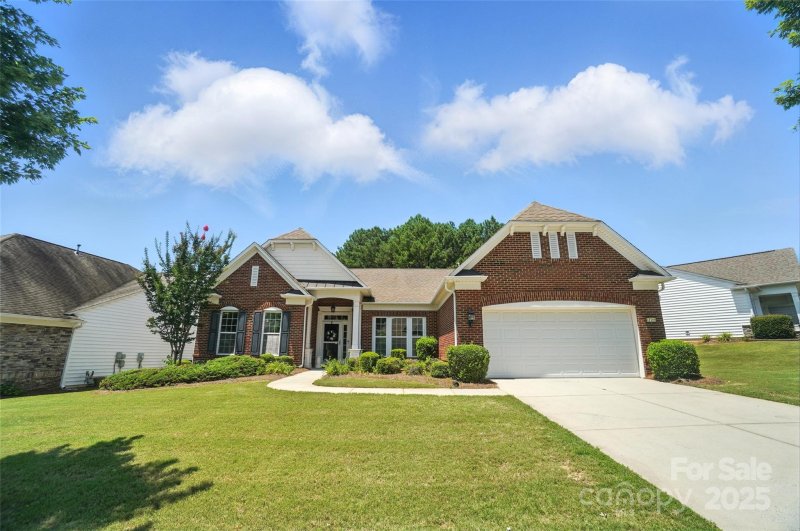 Property image 2 of 41166 Calla Lily Street in Sun City Carolina Lakes, Fort Mill, SC 29707
