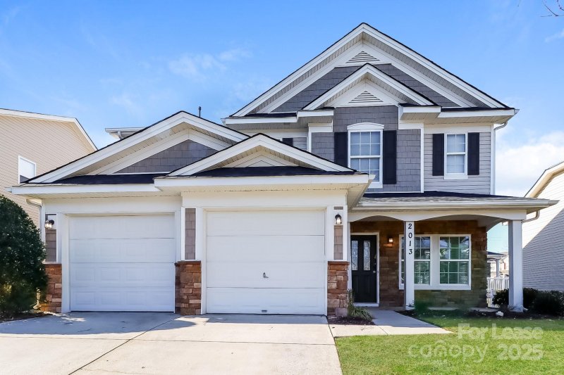 Property image 2 at 2013 Double Cedar Drive, Charlotte, NC 28214
