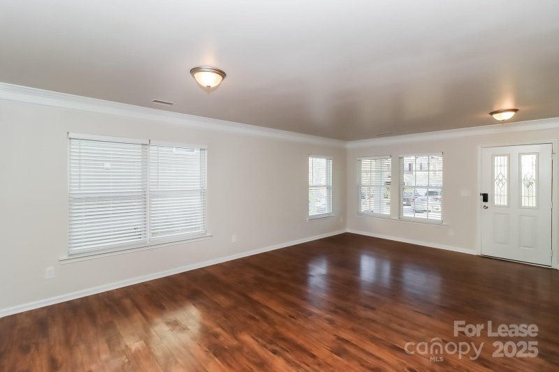 Property image 5 at 2013 Double Cedar Drive, Charlotte, NC 28214