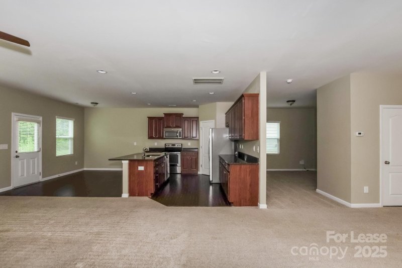 Property image 3 at 8727 Balsam Bay Road, Charlotte, NC 28227