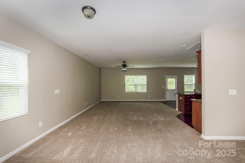 Property image 4 at 8727 Balsam Bay Road, Charlotte, NC 28227