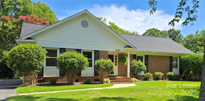 9124 Sandburg Avenue