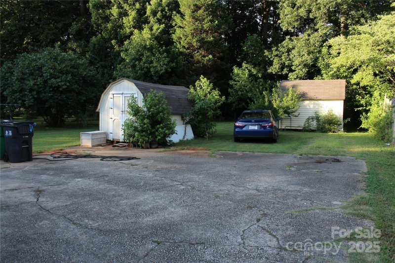 Property image 5 at 2710 Tallu Road, Charlotte, NC 28269