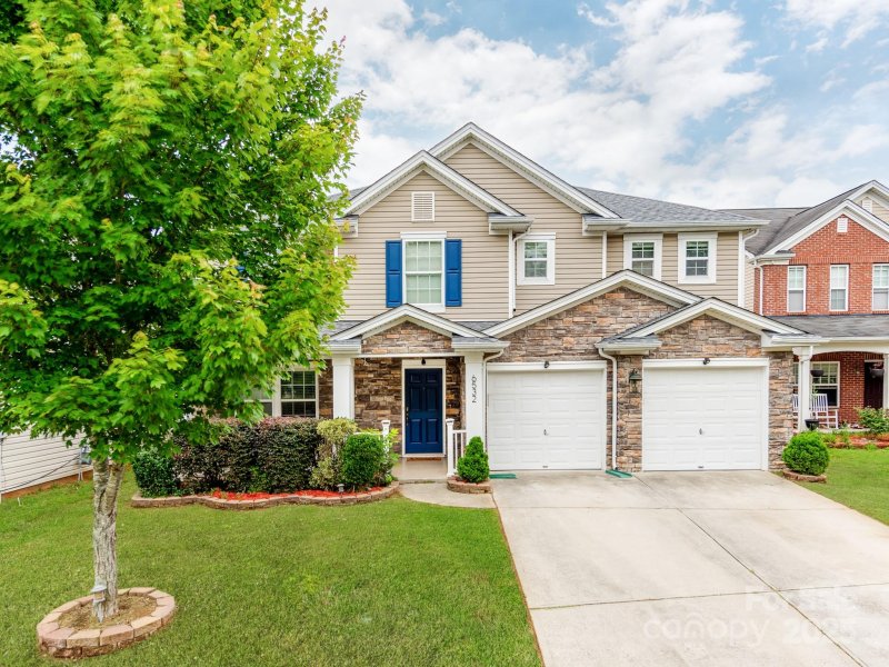 Property image 3 at 6532 Prosperity Commons Drive, Charlotte, NC 28269