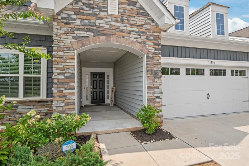Property image 3 at 11510 Wrigley Mansion Drive, Charlotte, NC 28273