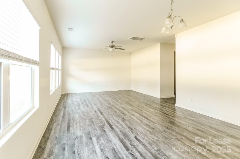 Property image 3 at 13021 Joclaire Court, Charlotte, NC 28215