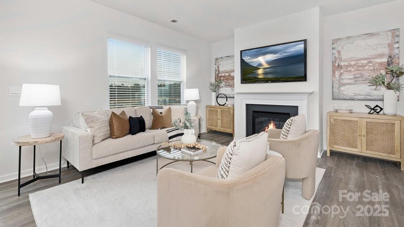 Property image 3 of 1442 Mammoth Road in Zion Springs, Hickory, NC 28602