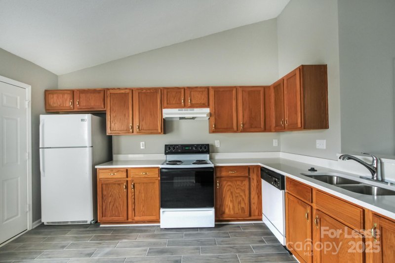 Property image 5 at 110 Bosburg Drive, Mooresville, NC 28115