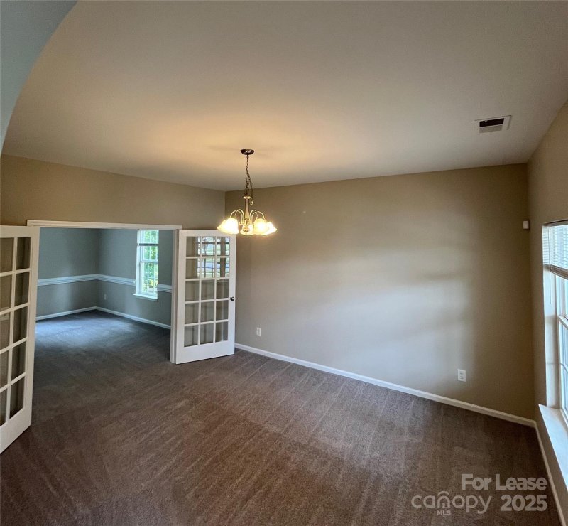 Property image 4 at 15315 Edgewater Forest Lane, Charlotte, NC 28278