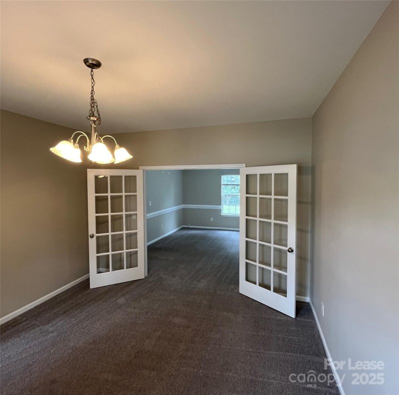 Property image 5 at 15315 Edgewater Forest Lane, Charlotte, NC 28278