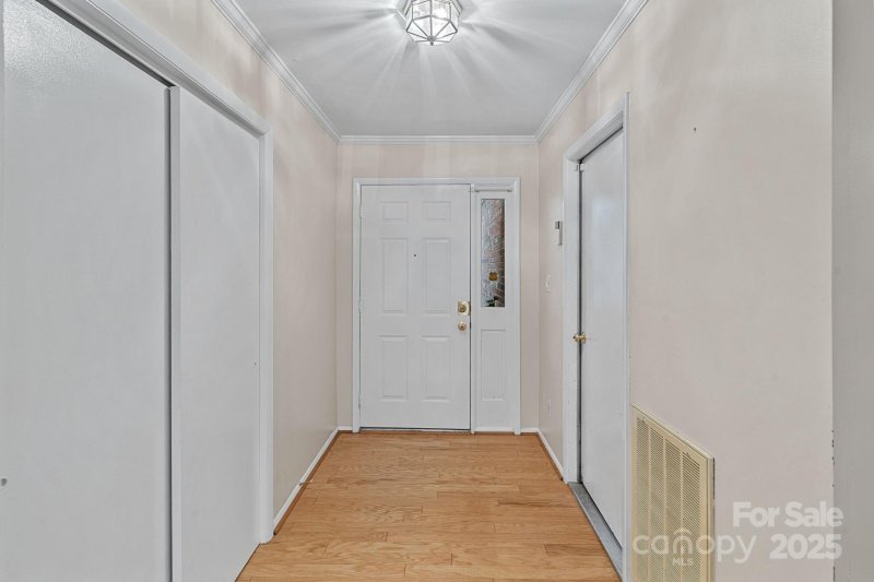 Property image 4 at 801 Odell Court, Matthews, NC 28105