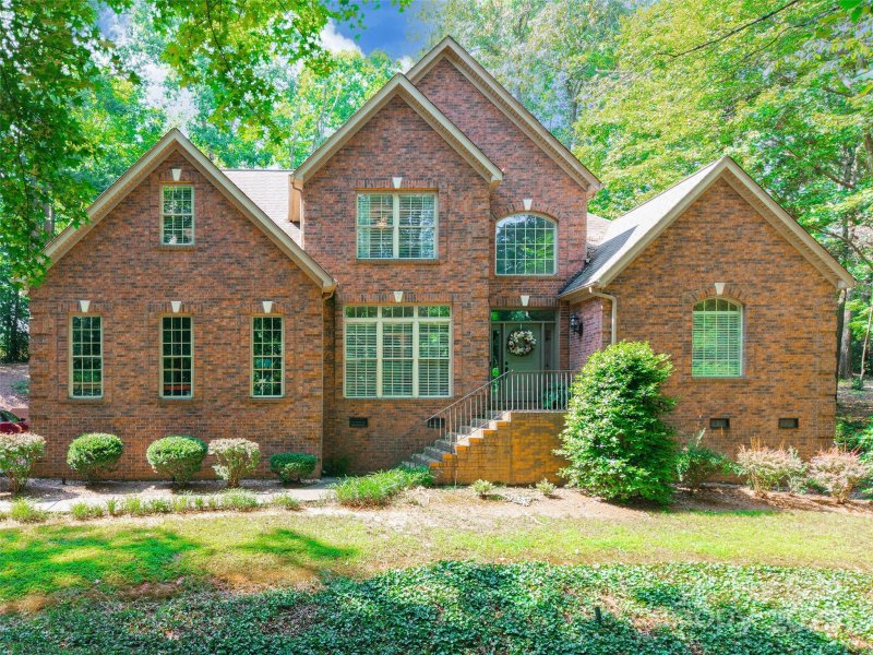 1227 Cabin Creek Court