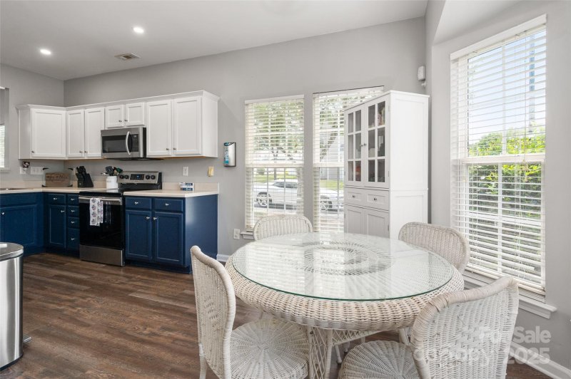 Property image 5 of 6225 Harrisburg Plaza in Harrisburg Town Center, Harrisburg, NC 28075