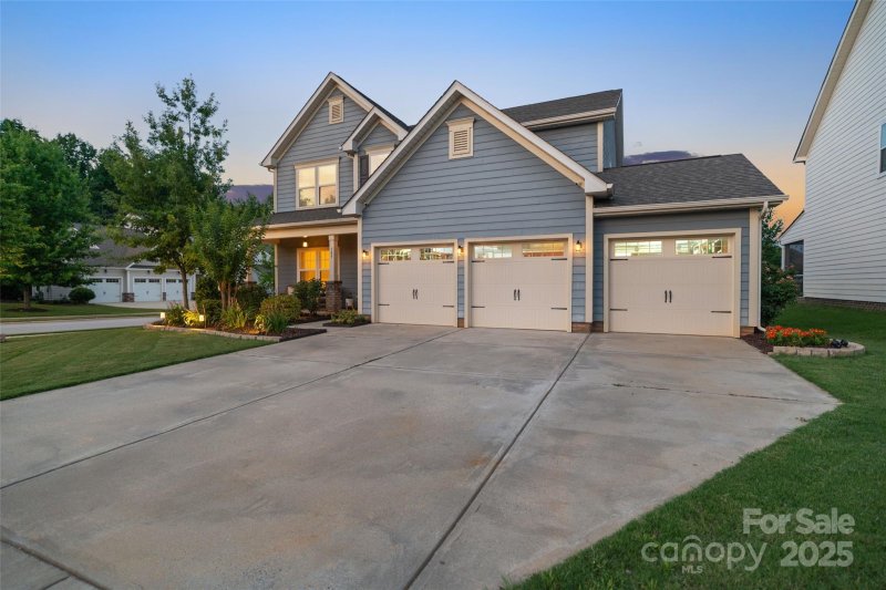 Property image 2 at 305 Redberry Court, York, SC 29745
