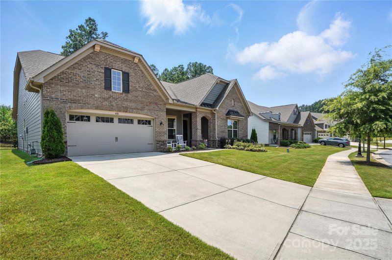 Property image 2 at 408 Picasso Trail, Mount Holly, NC 28120