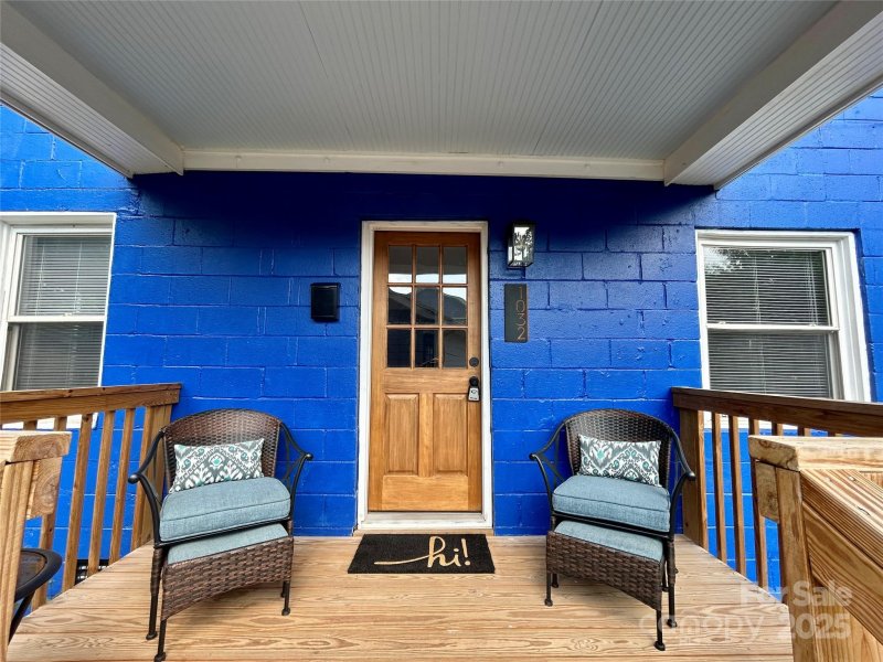 Property image 2 at 1034 Charles Avenue, Charlotte, NC 28205