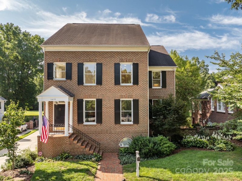 1415 Myers Park Drive