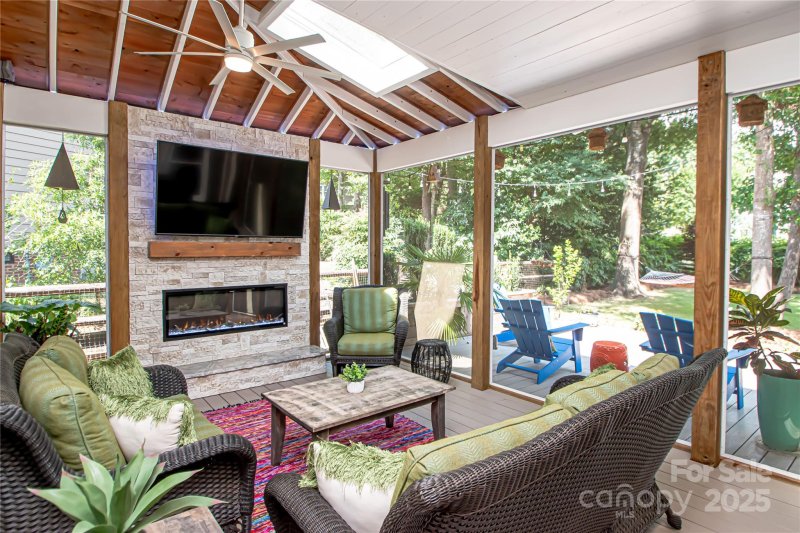 Property image 5 at 10711 Spring Camp Way, Charlotte, NC 28277