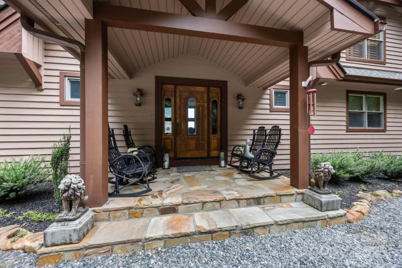 Property image 4 of 266 Lost Mine Trail in Eagle Lake, Brevard, NC 28712