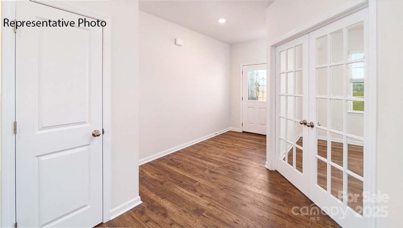 Property image 3 at 3616 Cramer Creek Drive, Gastonia, NC 28056