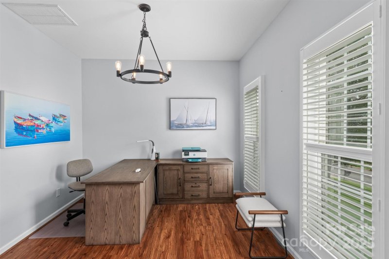 Property image 5 of 164 Flowering Grove Lane in Cherry Grove, Mooresville, NC 28115