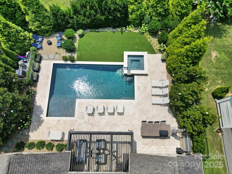 Property image 2 at 325 Newington Court, Fort Mill, SC 29715