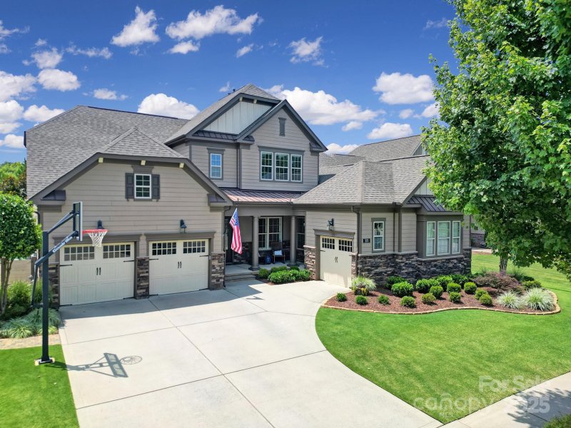 Property image 3 at 325 Newington Court, Fort Mill, SC 29715