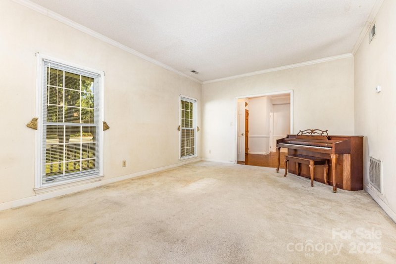 Property image 5 at 13446 Cassington Court, Charlotte, NC 28273