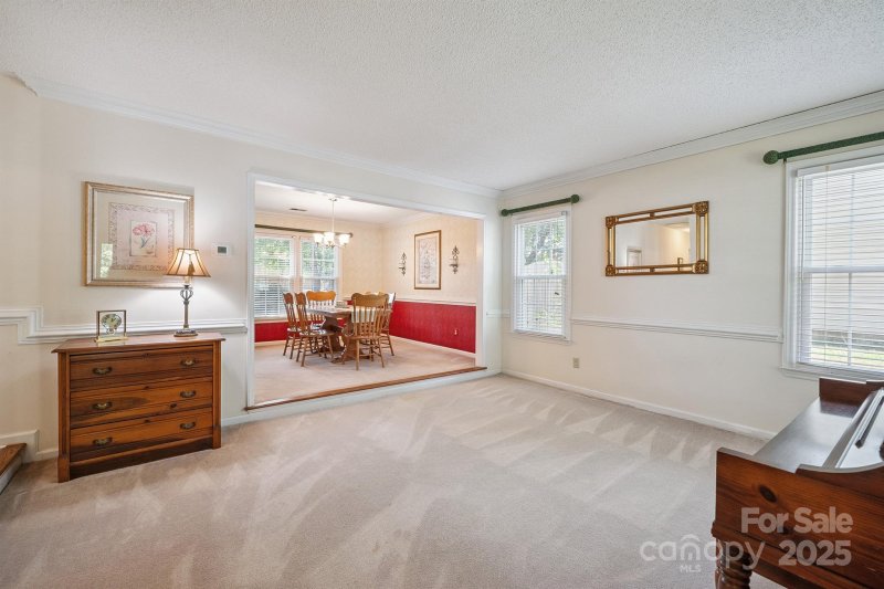 Property image 5 of 2729 Edgebrook Circle in Brightmoor, Matthews, NC 28105