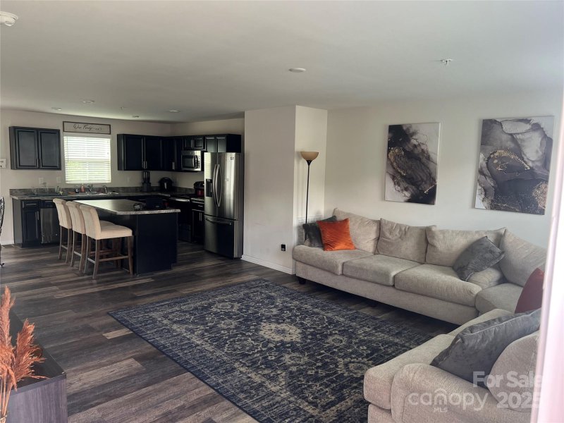 Property image 3 of 1076 Tangle Ridge Drive in Pendleton, Concord, NC 28025