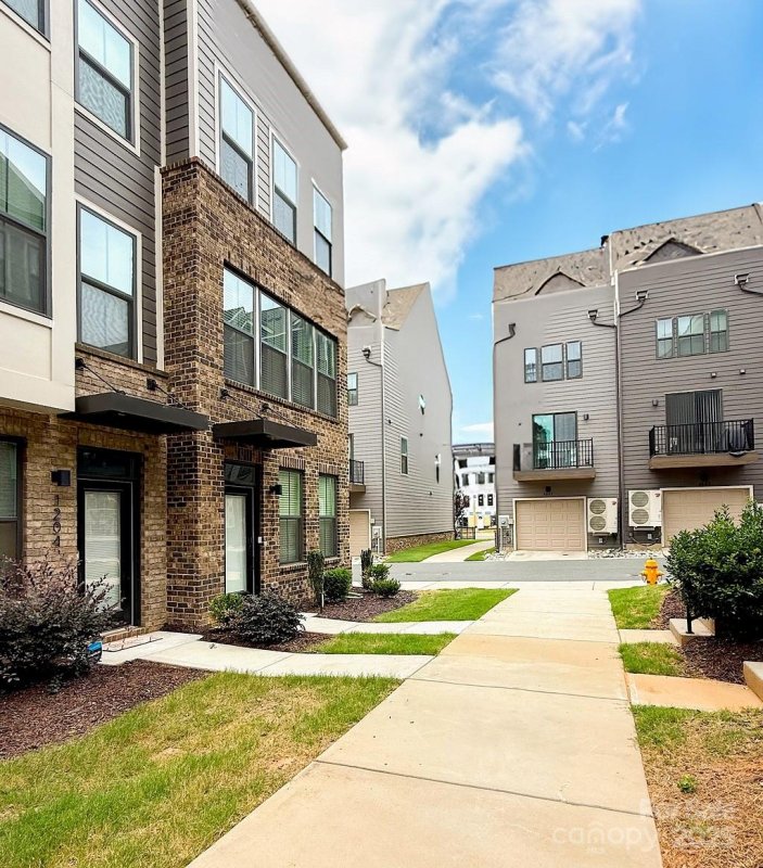Property image 3 at 1202 Gleason Way, Charlotte, NC 28217