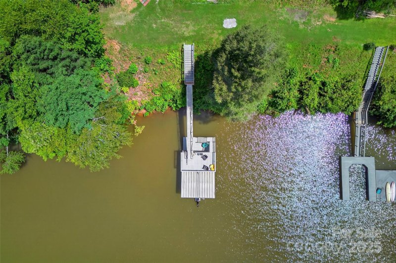 Plantation Point, Marion Community