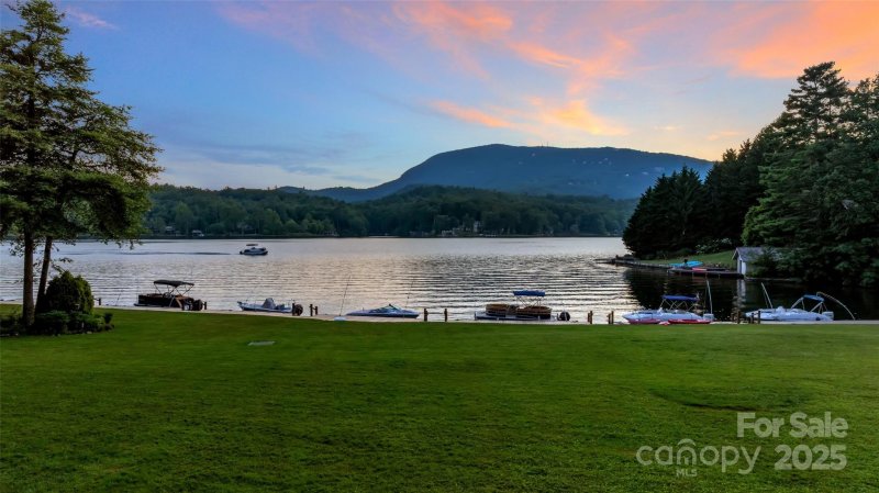 Property image 2 at 35 Toxaway Landing Drive, Lake Toxaway, NC 28747