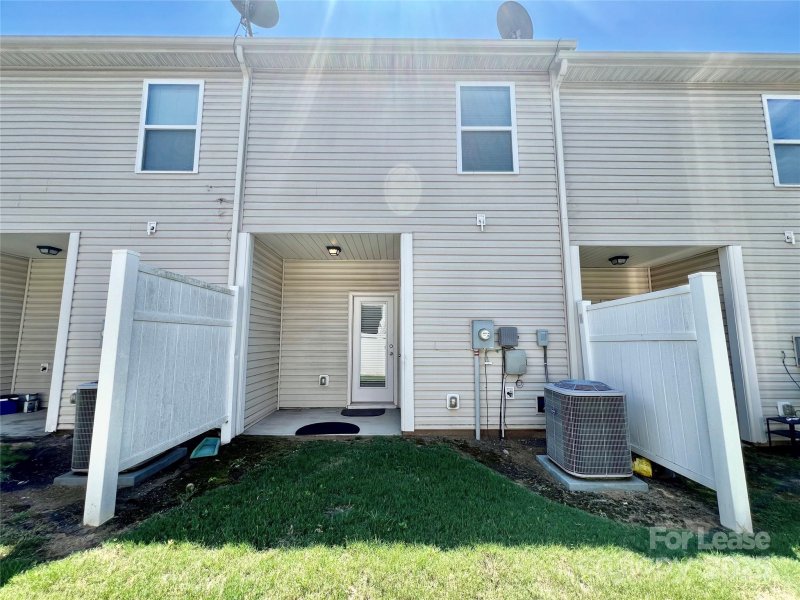 Property image 5 of 12712 Persimmon Tree Drive in Calloway Glen, Charlotte, NC 28273