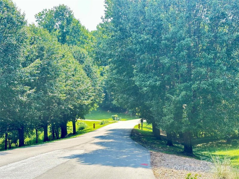 Property image 3 of 00 Plantation Drive in Plantation Point, Marion, NC 28752