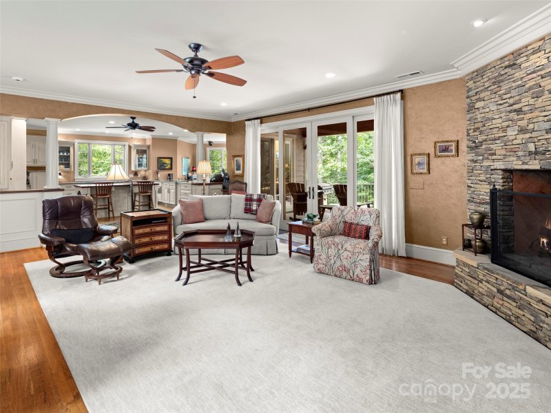 Property image 3 of 672 Walnut Valley Parkway in The Cliffs At Walnut Cove, Arden, NC 28704