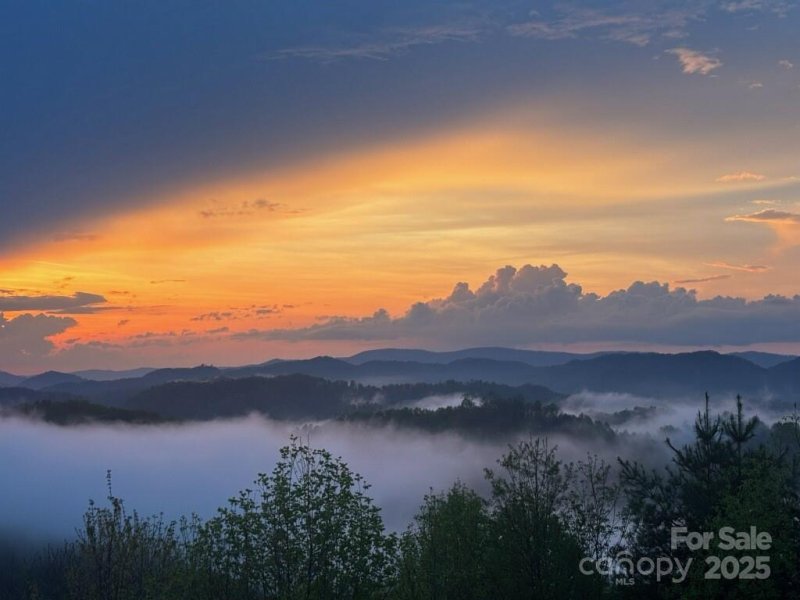 Property image 2 at 148 Shuck Pen Ridge Road, Vilas, NC 28692