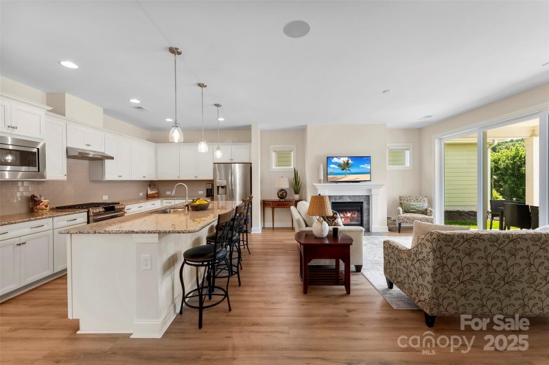 Property image 3 at 6172 Raven Rock Drive, Denver, NC 28037