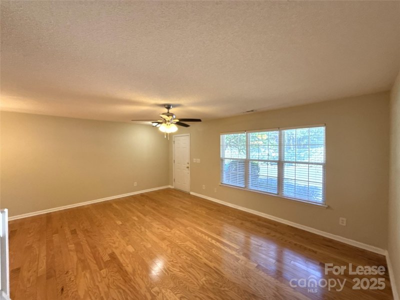 Property image 2 at 10879 Holly Ridge Boulevard, Charlotte, NC 28216