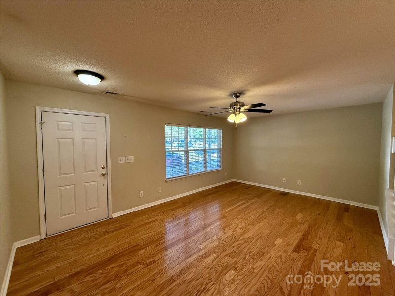 Property image 3 at 10879 Holly Ridge Boulevard, Charlotte, NC 28216