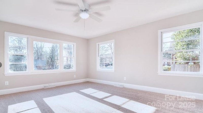 Property image 5 at 1437 Springwood Lane, Charlotte, NC 28210