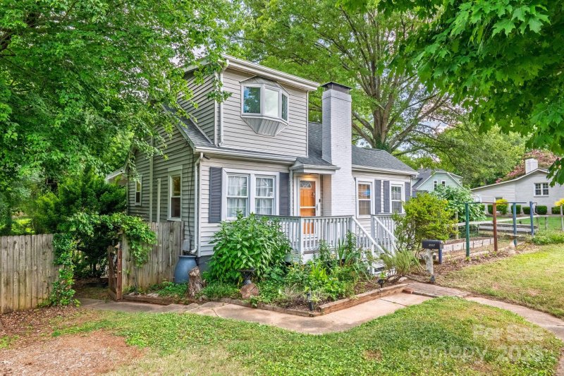 Property image 4 at 4257 Acorn Street, Charlotte, NC 28205