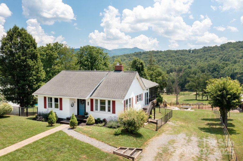 358 Onteora Boulevard