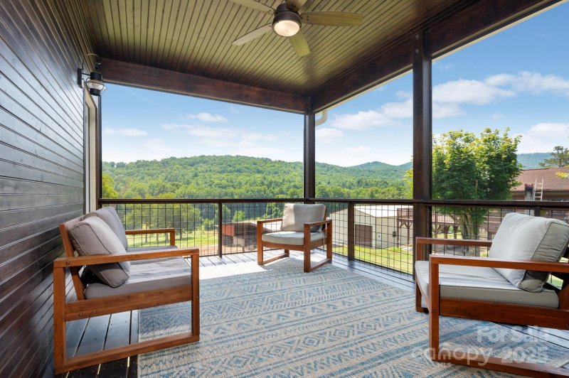 Property image 2 at 358 Onteora Boulevard, Asheville, NC 28803